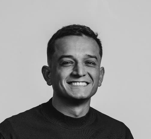 Raul, Owner of Simpli Roofing & Exteriors